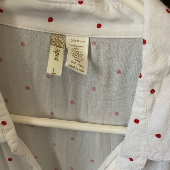 Top - Picture 2 of 2